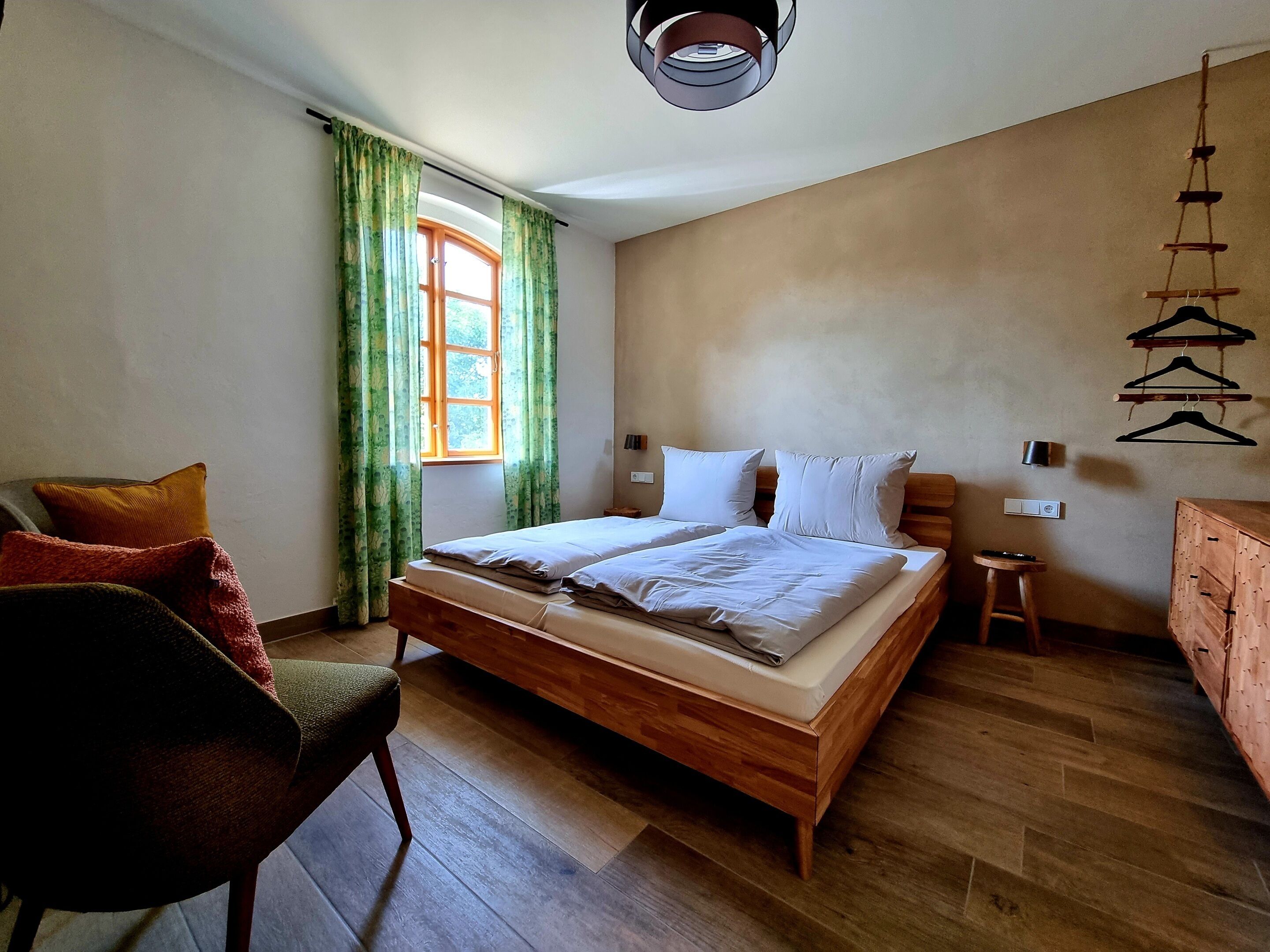 1 bedroom, WiFi (free), bed sheets