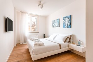 2 bedrooms, in-room safe, travel crib, free WiFi