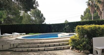 Villa Gènova 8 to 10 people, private pool, air