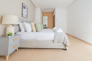 Ropa de cama hipoalergénica y mobiliario individual