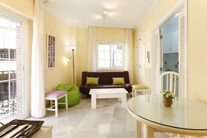 Living area - Agradable piso en centro historico. Parking opcio. (Granada)