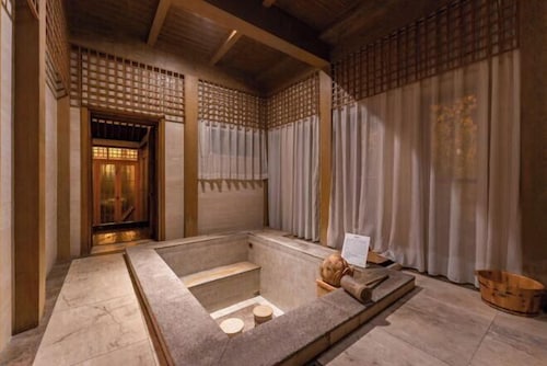 Shanghe Hotspring Hotel