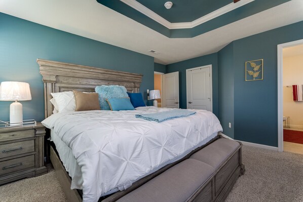 4 bedrooms, travel crib, WiFi, bed sheets