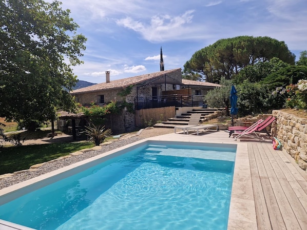 Outdoor pool, a heated pool