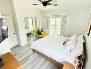 2 bedrooms, iron/ironing board, WiFi, bed sheets