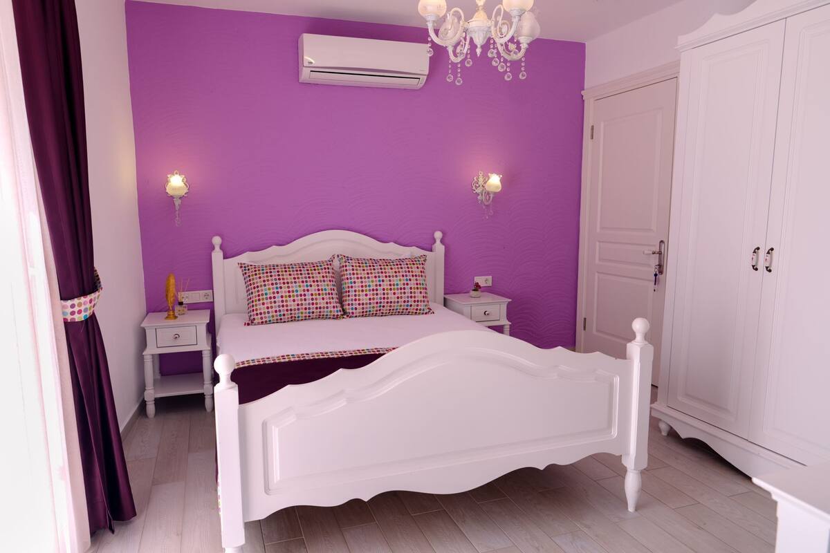 Family Triple Room | Premium bedding, desk, bed sheets