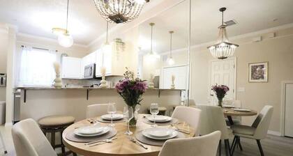 The Kindred at Oaks | Full Kitchen • Near I75