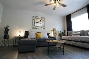 Télévision, espaces bureaux