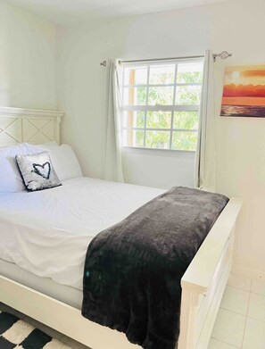 1 bedroom, desk, iron/ironing board, free WiFi