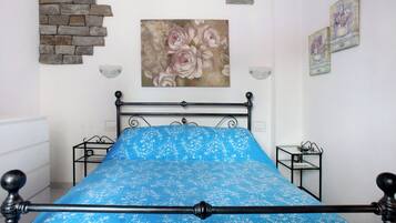 1 soverom, wi-fi (inkludert) og sengetøy