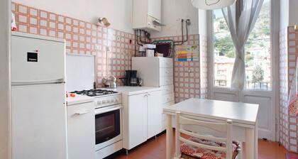 Appartement "Casa Fantoni" avec balcon, Wi-Fi et climatisation.