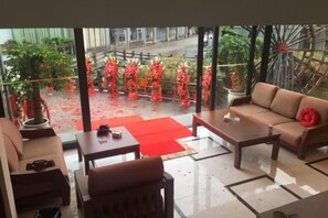 Imagen sin descripción, 2 de 17, botón