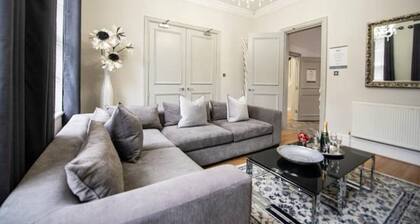 Lovely Georgian Townhouse in city centre