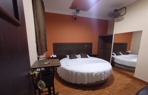 Superior Room | Free WiFi - CONQUISTADOR HOTEL (Lima)