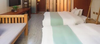 Yasu Inn (Kunming Dianchi Scenic Area)