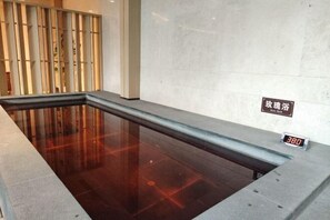 Spa - Fufeng Guanzhong Style Park Hot Spring Hotel (Fufeng County)