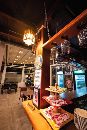 Restaurant - Olimpic Hotel (Tirana)
