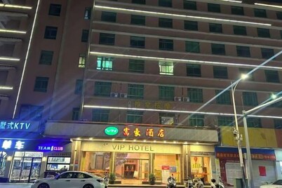 VIP Hotel