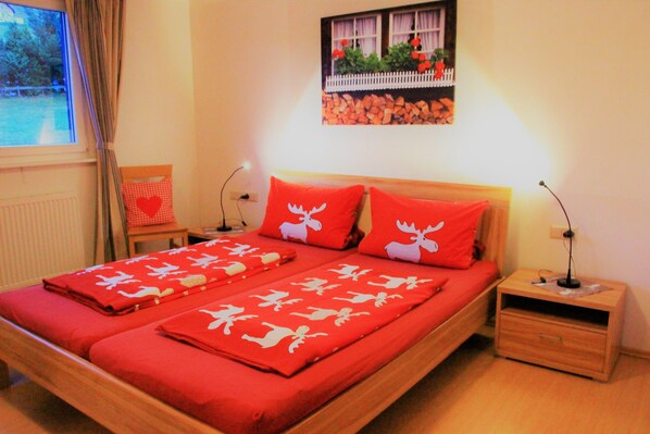 3 bedrooms, iron/ironing board, travel cot, WiFi