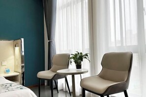 Room - Sceneway Hotel (Quanjiao)