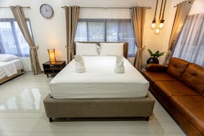 Family Room, Multiple Beds | Soundproofing, free WiFi