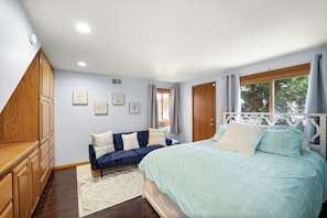 4 bedrooms, free WiFi