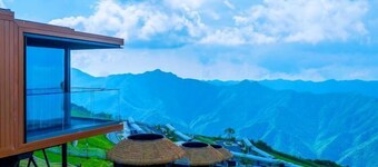 Duling Yunding Hotel