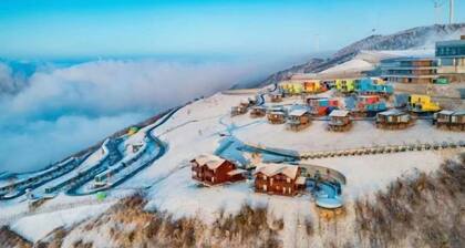 Duling Yunding Hotel