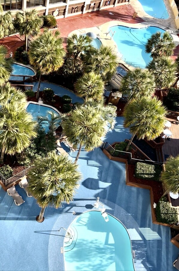 Piscina interna, piscina externa