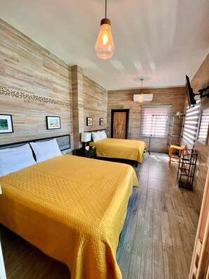 1 bedroom, premium bedding, down duvets, iron/ironing board - Carambola Rooms (Campeche)