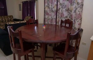 Dining - 50 Calabash (Montego Bay)