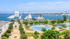 Pool - NEW Luxury 3BR HOUSE❤️of DT Walk Petco w/Garage AC (San Diego)