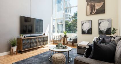 NEW Luxury 3BR HOUSE❤️of DT Walk Petco w/Garage AC