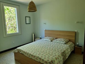 2 bedrooms, WiFi, bed sheets - Chez Marius (Banon)