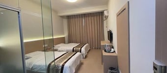 Taining Ping an Express Hotel