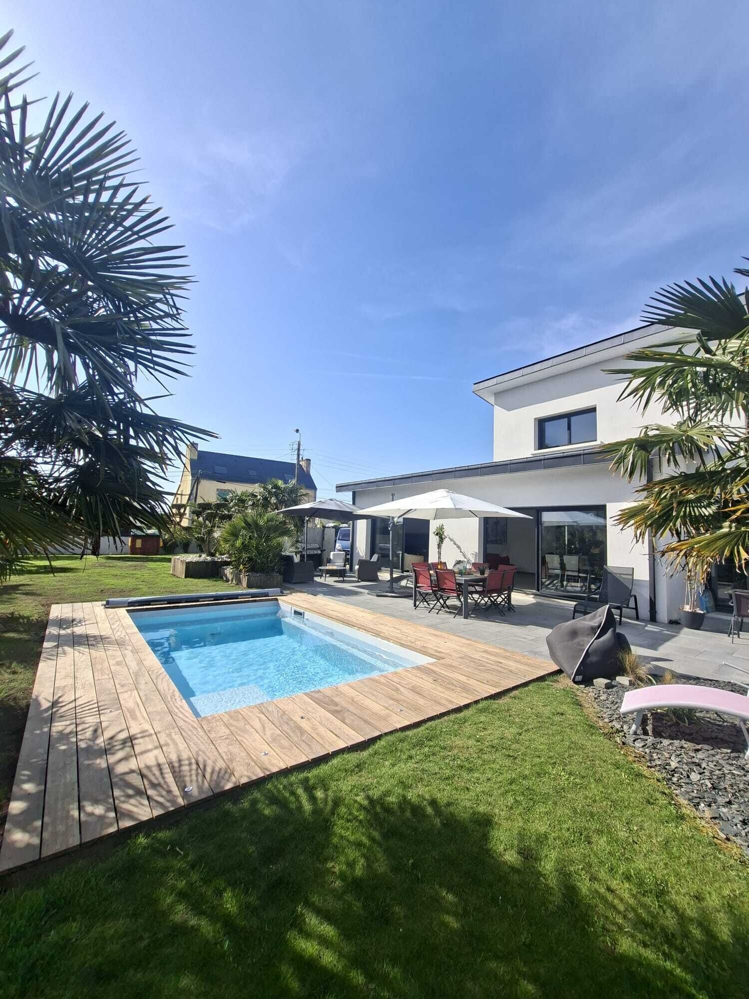 Piscine extérieure, piscine chauffée