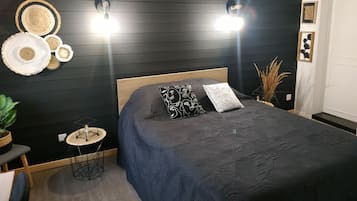 2 Schlafzimmer, Schreibtisch, kostenloses WLAN, Bettwäsche
