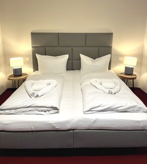 1 Schlafzimmer, Reisekinderbett, kostenloses WLAN, Bettwäsche