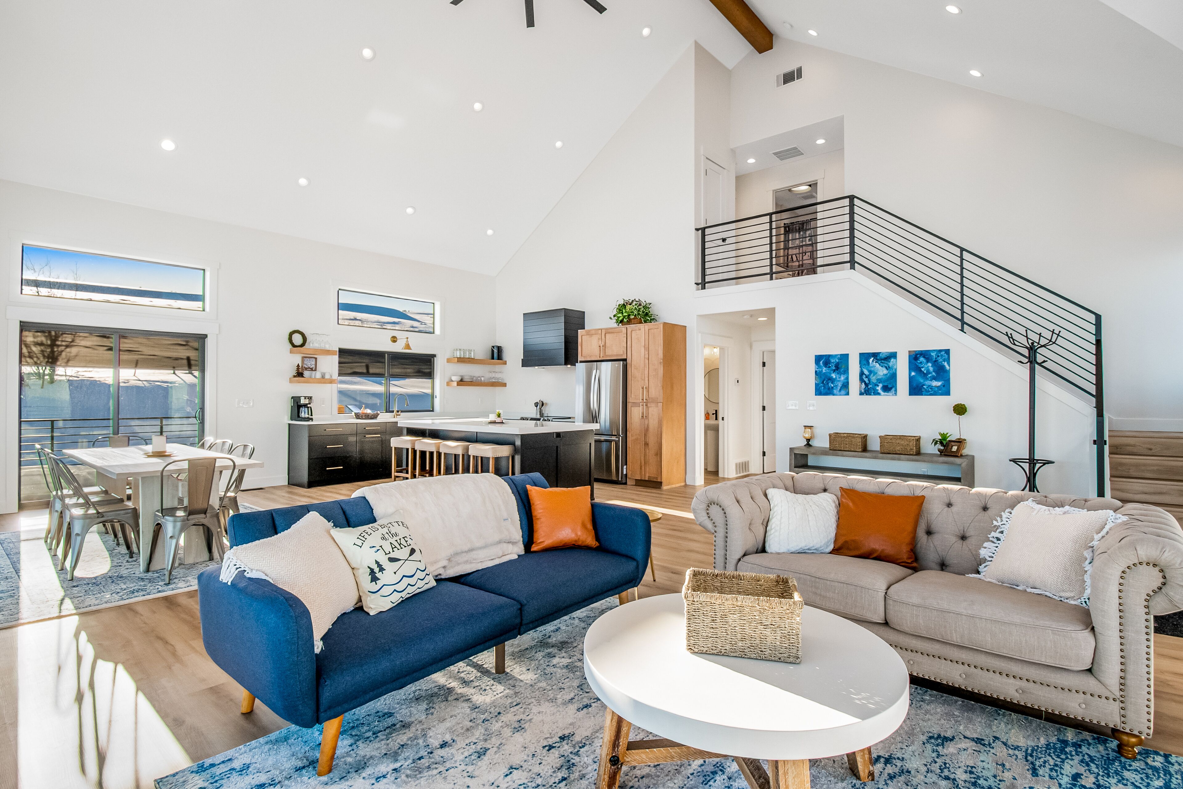 New 2023 luxury retreat with lake views, E/V charger, large deck - on six acres