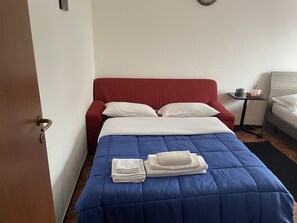 1 bedroom, iron/ironing board, free WiFi, bed sheets - Milanohome (Milano)