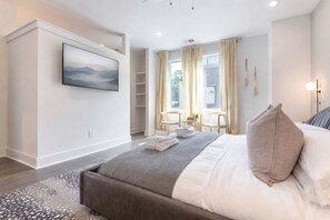 4 bedrooms, iron/ironing board, WiFi, bed sheets - Nashville Stay • Whiskey & Country Vibes (Nashville)