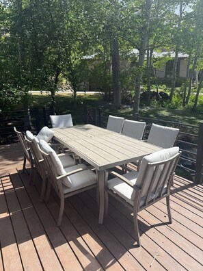 Outdoor dining - Stellar at Snowmass Village - Hot Tub -  by VB (Snowmass Village)