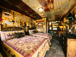 标准房 | 特色装修、免费 WiFi、床单