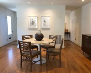 Dining - the Genghis Khan (Three Hills)