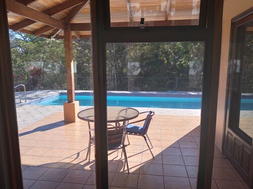 Villa La Jolla with gardens, jungle, pool and valley view - 20 day minimum stay