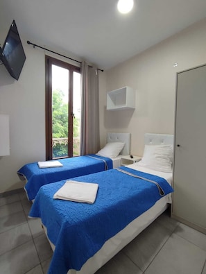 Double or Twin Room without Kitchenette | Free WiFi, bed sheets - RENT APPART - La Garenne Colombes (La Garenne-Colombes)