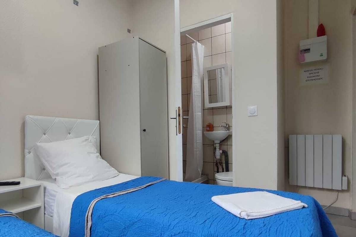 Zimmer | 2 Schlafzimmer, kostenloses WLAN, Bettwäsche