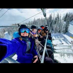 Snow and ski sports