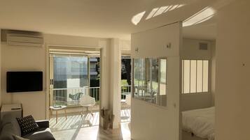 Télévision, chaîne hi-fi, écrans d'ordinateur