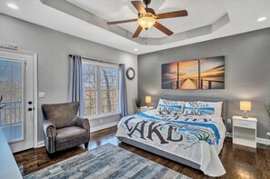 4 多间卧室、办公桌、熨斗/熨衣板、免费 WiFi